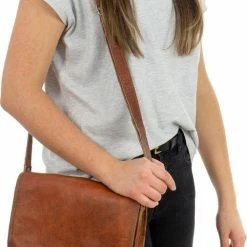 Promo 👍 Beste deal 🌟 GUSTI 'Taylor 9,7"' Schoudertas | 100% Geitenleer | Bruin | Uniseks | Moderne Handtas Met Dat Bepaalde Iets 😍 ⭐ -Tassen-Dames Verkoop 506x840 7