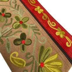 Beste recensies van 👍 Aanbiedingen 💯 Merkloos Dames Polstas Bruin Suède Leer Met Geel-roodkleurig Handborduurwerk ⌛ 👏 -Tassen-Dames Verkoop 546x840 1