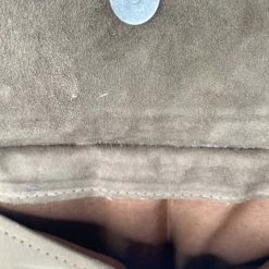 Goedkoop 🥰 Begroting 🎉 Merkloos Dames Polstas Suède Leer - Bruine Damestas Met Handgeborduurd Bloemenpatroon In Oranje - Riemtasje 🥰 😀 -Tassen-Dames Verkoop 546x840 5