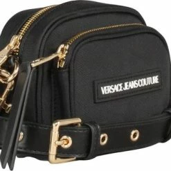Beste recensies van βοΈ Beste Pirce π Versace π π Jeans Couture Versace π π Jeans Linea V Dis. 2 Cordura Rodeo Dames Crossbodytas - Zwart π π 6 Beste recensies van βοΈ Beste Pirce π Versace π π Jeans Couture Versace π π Jeans Linea V Dis. 2 Cordura Rodeo Dames Crossbodytas - Zwart π π -Tassen-Dames Verkoop 550x340 3