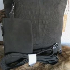 Beste Pirce π€© Aanbiedingen β Hand/schoudertas Van Zebra π π₯° 16 Beste Pirce π€© Aanbiedingen β Hand/schoudertas Van Zebra π π₯° -Tassen-Dames Verkoop 550x412 3