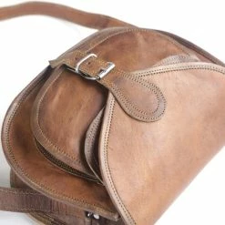 Korting ✨ Beste deal 🧨 Oncedoce Avondtas VERA - Bruin Echt Leer – 25 X 16 X 6 Cm - Damestas - Vintage Look Design Tas – Handgemaakte Tasje - Inc. Cadeauverpakking 🥰 ⌛ -Tassen-Dames Verkoop 550x429