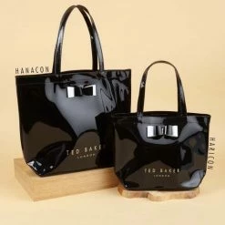 Beste Verkoop π Beste recensies van π Ted Baker Haricon Dames Handtas Polyamide - Zwart π π€© 18 Beste Verkoop π Beste recensies van π Ted Baker Haricon Dames Handtas Polyamide - Zwart π π€© -Tassen-Dames Verkoop 550x506 10