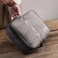 Kopen 👏 Beste recensies van 🎁 Allure Travel Kabel Organizer Tas - Opbergtas Voor Kabels En Accessoires - Reistas Voor Het Opbergen Van Elektronica - Organiser - 3 Lagen - Waterafstotend - Rood 😍 😀 -Tassen-Dames Verkoop 550x545 15