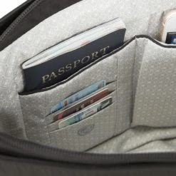 Groothandel 👍 Gloednieuw 🛒 Travelon Essentials Anti-diefstal Damestas - Schoudertas - Crossbody - RFID - 7 Vakken - Binnenverlichting - Veilig Op Reis 💯 👏 -Tassen-Dames Verkoop 550x550 1033