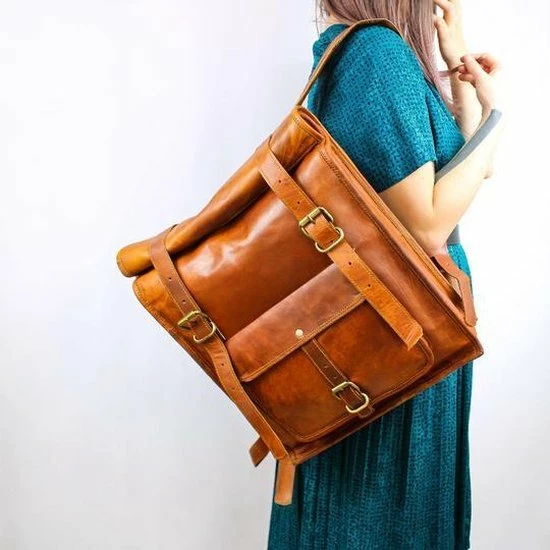 Goedkoopste 𧨠Beste Pirce β€οΈ Grayham Crawford Leren Roll-top Rugzak - Met Laptopvak - 100% Leer π π 5 Goedkoopste 𧨠Beste Pirce β€οΈ Grayham Crawford Leren Roll-top Rugzak - Met Laptopvak - 100% Leer π π - Afbeelding 3