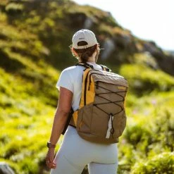 Aanbiedingen 🥰 Kopen 🔔 BAKBAGS Stockholm Sport Rugzak Met Laptop Vak En Regenhoes - 25 Liter Inhoud - Geschikt Voor 13 Tm 17 Inch Laptops - Praktisch & Stijlvol Met 10 Vakken En Incl. Accessoires - Duurzaam & Gerecycled Materiaal - Rood-Zwart ✔️ ✨ -Tassen-Dames Verkoop 550x550 60