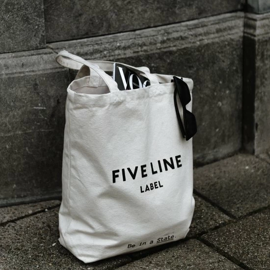 Beste Pirce π Beste Verkoop β FIVE LINE LABEL - Canvas Tas - Grote Shoppers - Biologisch Katoen - Draagtas - Schoudertas - 39 X 42 X 6cm 𧨠π₯ 10 Beste Pirce π Beste Verkoop β FIVE LINE LABEL - Canvas Tas - Grote Shoppers - Biologisch Katoen - Draagtas - Schoudertas - 39 X 42 X 6cm 𧨠π₯ - Afbeelding 8