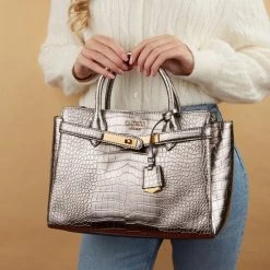 Nieuw π― Groothandel β¨ Guess Medium Schoudertas / Crossbody Tas Dames - Enisa - Grijs βοΈ β¨ 30 Nieuw π― Groothandel β¨ Guess Medium Schoudertas / Crossbody Tas Dames - Enisa - Grijs βοΈ β¨ -Tassen-Dames Verkoop 550x550 895