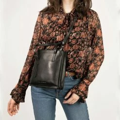 Gloednieuw π Hete verkoop β Cowboysbag 3223 π π Handbag Richlands Q1-22 π π₯ 12 Gloednieuw π Hete verkoop β Cowboysbag 3223 π π Handbag Richlands Q1-22 π π₯ -Tassen-Dames Verkoop 550x635