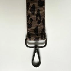 Kopen ⌛ Coupon 😀 AFlavours - Bag Strap - Bagstrap - Tassenriem - Telefoonkoord- Schouderband - Crossover- Verstelbaar - Bruin Dierenprint - Sinterklaas Cadeautje 🔥 😀 -Tassen-Dames Verkoop 550x733 20