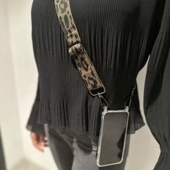 Kopen ⌛ Coupon 😀 AFlavours - Bag Strap - Bagstrap - Tassenriem - Telefoonkoord- Schouderband - Crossover- Verstelbaar - Bruin Dierenprint - Sinterklaas Cadeautje 🔥 😀 -Tassen-Dames Verkoop 550x733 22