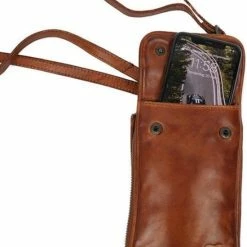 Beste deal β€οΈ Goedkoop π Bear Design Elske Leren Telefoontasje - Cognac π― π€© 21 Beste deal β€οΈ Goedkoop π Bear Design Elske Leren Telefoontasje - Cognac π― π€© -Tassen-Dames Verkoop 550x737 6