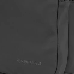 Kopen 🛒 Beste recensies van 🧨 New Rebels® William - Rugtas - Zwart - Waterafstotend - 15.615141312108 - 20L - 28x16x44cm - Rugzak / 🎒 🎒 Backpack 🎁 😉 -Tassen-Dames Verkoop 550x793 3
