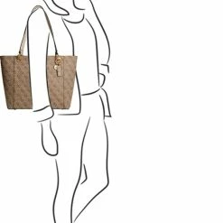 Korting π― Aanbiedingen π Guess Noelle Elite Dames Handtas - Beige - Maat Geen π π 33 Korting π― Aanbiedingen π Guess Noelle Elite Dames Handtas - Beige - Maat Geen π π -Tassen-Dames Verkoop 550x839 16